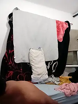 AndiiCe online show from December 5, 2025, 1:21 pm