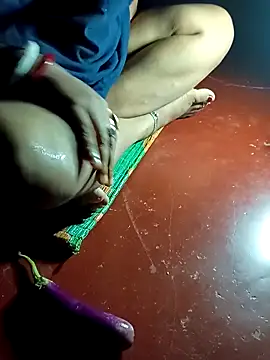 Bong-lady online show from September 9, 2025, 6:28 pm