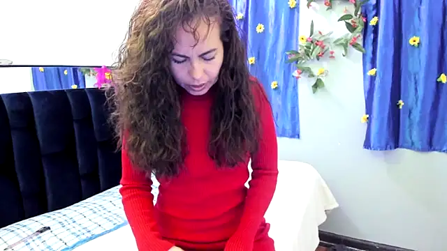 ShairaMarss online show from October 28, 2025, 2:16 pm