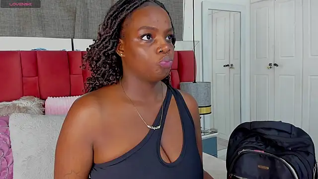 NatyParker online show from November 11, 2025, 1:50 pm