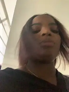 NatyParker online show from June 5, 2026, 1:39 pm
