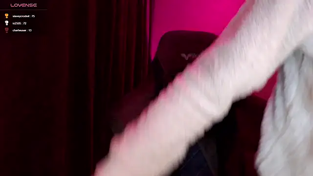 Ohmy Nora  online show from March 7, 2025, 1:09 am