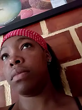 ValkiriaContee online show from November 8, 2025, 7:39 pm