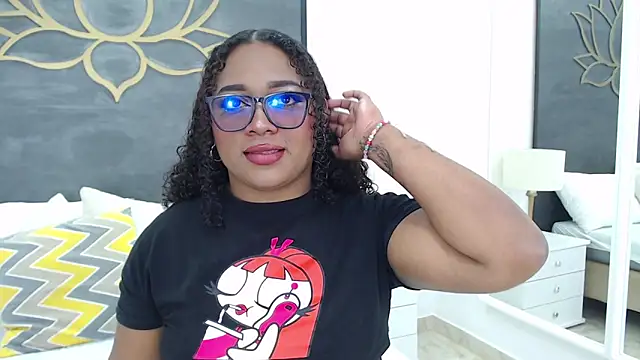 RoxieLewis online show from February 13, 2025, 8:34 pm