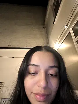 CAYLINCOLLINS online show from October 19, 2025, 4:04 am