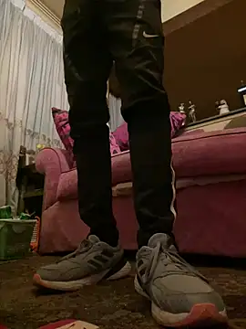 Snapshot of aebaleek2505 chatting on February 18, 2025, 3:20 pm aebaleek2505 online show from February 18, 2025, 3:20 pm