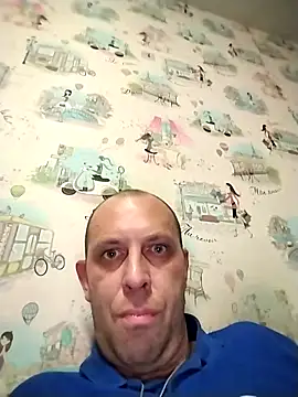 MaxDevilWhite online show from November 25, 2025, 5:24 pm