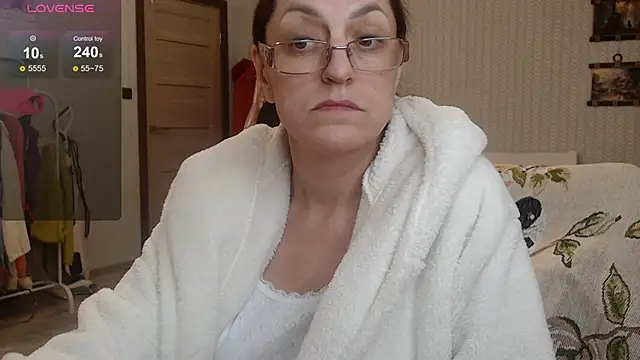 Soffya Soy online show from February 2, 2026, 9:14 pm