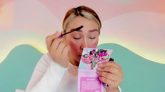 Lannajansen online show from November 13, 2025, 2:32 pm