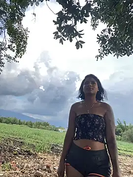 Snapshot of Charlotte_bronxxx chatting on January 26, 2025, 9:51 pm Charlotte bronxxx online show from January 26, 2025, 9:51 pm