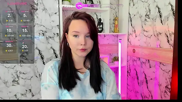 maya suun online show from September 20, 2025, 2:05 am