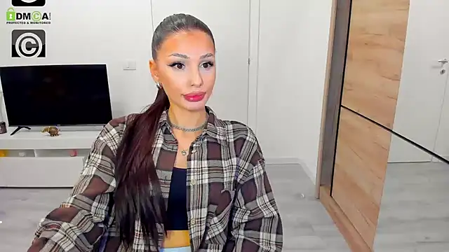 HelenShawn online show from February 15, 2026, 9:47 pm