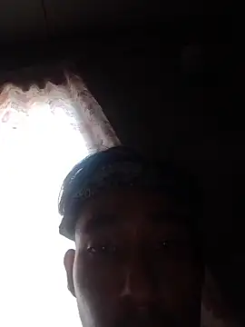 Mikemxss online show from November 17, 2025, 9:19 pm