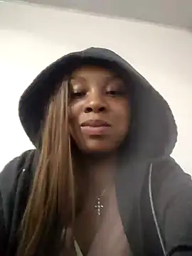 JennCarter  online show from March 3, 2025, 10:20 pm