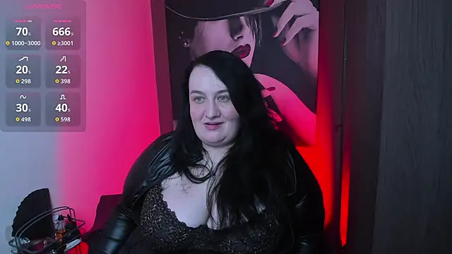 QueenOfHaze online show from May 7, 2026, 8:23 pm