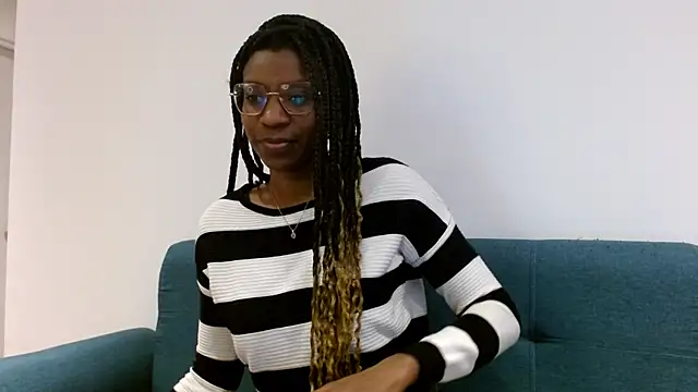 BrianaBrown1 online show from February 4, 2025, 9:52 pm