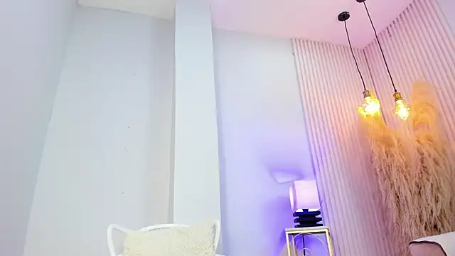 alana rossetti online show from February 9, 2026, 12:25 pm