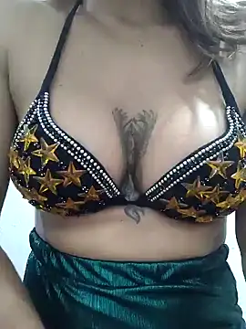 Snapshot of Sarajp chatting on January 25, 2025, 6:24 pm Sarajp online show from January 25, 2025, 6:24 pm