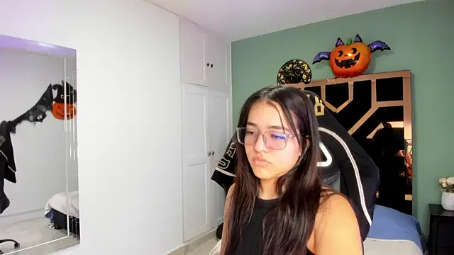 Snapshot of Billie_Jhonson_ chatting on October 21, 2025, 7:02 pm Billie Jhonson online show from October 21, 2025, 7:02 pm