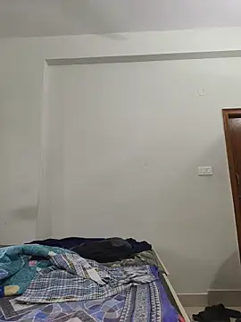 Snapshot of randit7 chatting on January 6, 2026, 2:37 am randit7 online show from January 6, 2026, 2:37 am