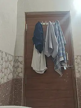 Snapshot of randit7 chatting on November 23, 2025, 4:55 am randit7 online show from November 23, 2025, 4:55 am