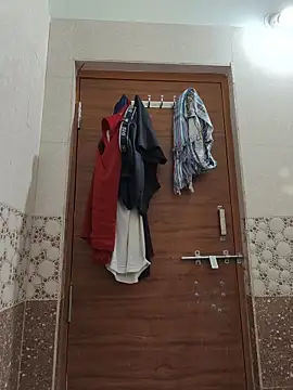 Snapshot of randit7 chatting on November 24, 2025, 3:50 am randit7 online show from November 24, 2025, 3:50 am