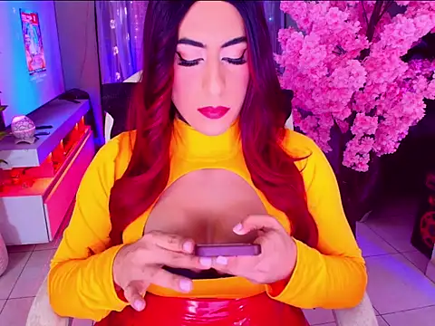 Snapshot of latexgoddes chatting on October 28, 2025, 5:56 pm latexgoddes online show from October 28, 2025, 5:56 pm