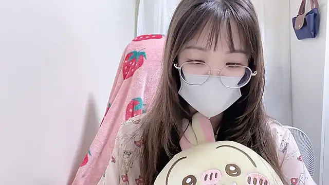 Chu1314 online show from December 19, 2025, 3:25 pm