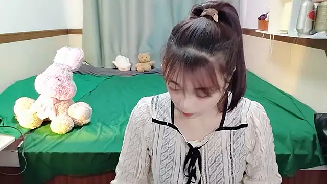 Song 99 online show from February 18, 2025, 2:27 pm
