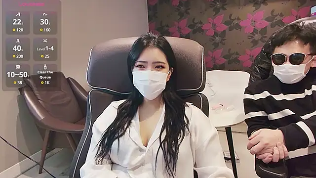 Snapshot of lovecandy7 chatting on February 17, 2025, 8:30 am lovecandy7 online show from February 17, 2025, 8:30 am