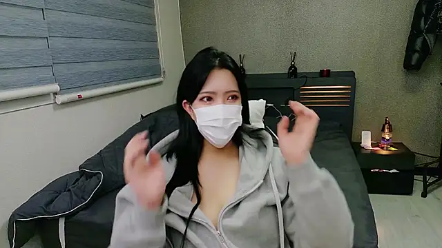 Snapshot of lovecandy7 chatting on February 7, 2025, 9:58 am lovecandy7 online show from February 7, 2025, 9:58 am