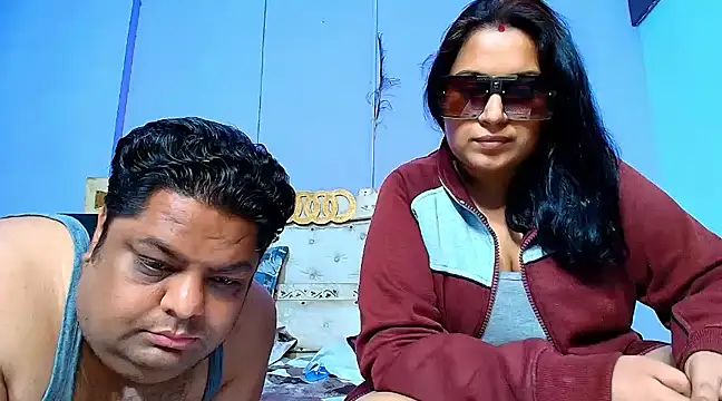 Sophia James online show from February 21, 2025, 5:53 pm