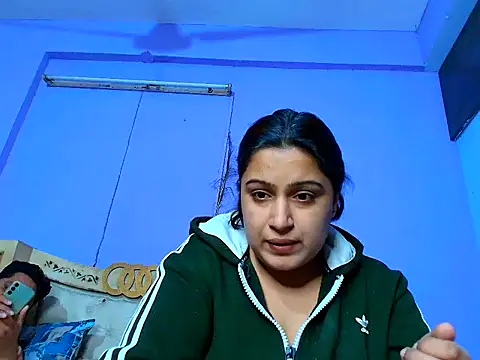 Sophia James online show from January 27, 2025, 5:58 pm