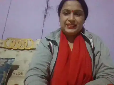 Sophia James online show from January 24, 2025, 10:53 am