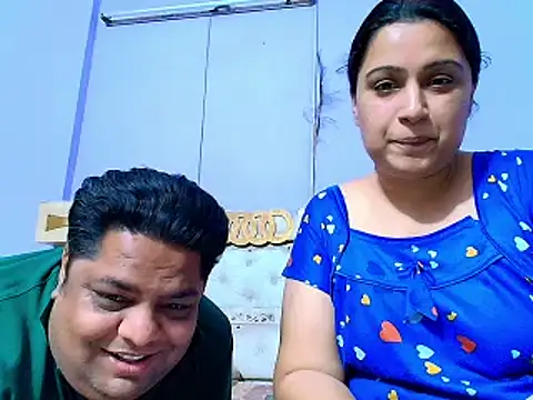 Sophia James online show from March 13, 2025, 5:39 pm