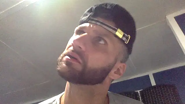 sexyhotstud12 online show from January 14, 2026, 12:14 am