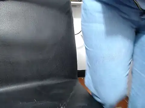 susy pervertt online show from February 5, 2026, 1:40 pm