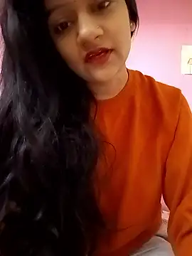 Snapshot of Tanu-00 chatting on January 8, 2026, 3:23 am Tanu-00 online show from January 8, 2026, 3:23 am