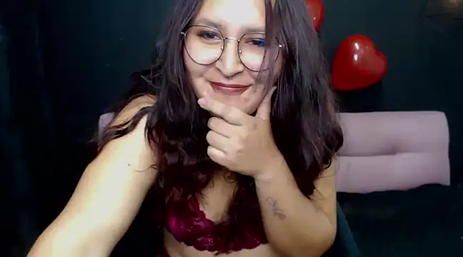 Snapshot of Sophy_61 chatting on February 14, 2025, 5:03 pm Sophy 61 online show from February 14, 2025, 5:03 pm