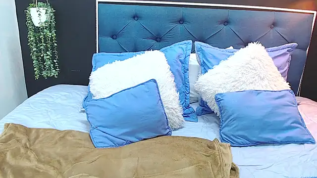 Snapshot of Sophy_61 chatting on February 18, 2025, 5:09 pm Sophy 61 online show from February 18, 2025, 5:09 pm