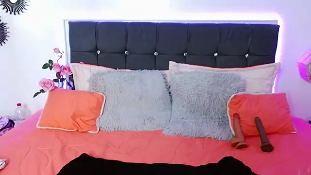 Snapshot of Sophy_61 chatting on March 22, 2025, 5:28 am Sophy 61 online show from March 22, 2025, 5:28 am