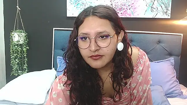 Snapshot of Sophy_61 chatting on February 27, 2025, 2:10 pm Sophy 61 online show from February 27, 2025, 2:10 pm