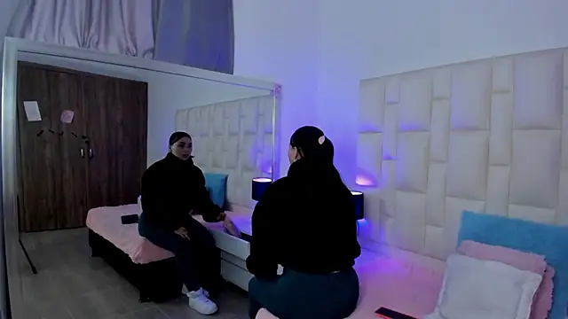 Ariana rouse online show from November 27, 2025, 5:57 pm