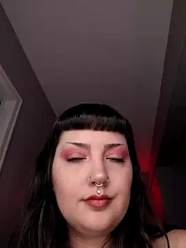 goblingirl888 online show from June 7, 2026, 7:02 am