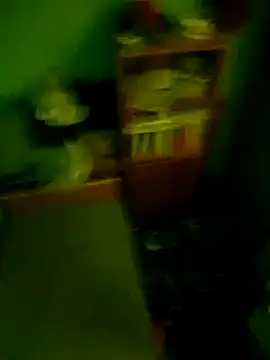 Snapshot of Adrianka chatting on September 16, 2025, 1:28 am Adrianka online show from September 16, 2025, 1:28 am