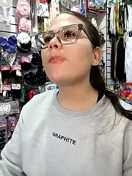 Vale Saenzz online show from January 14, 2026, 8:12 pm