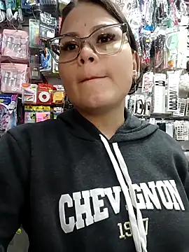 Vale Saenzz online show from February 23, 2026, 10:21 pm