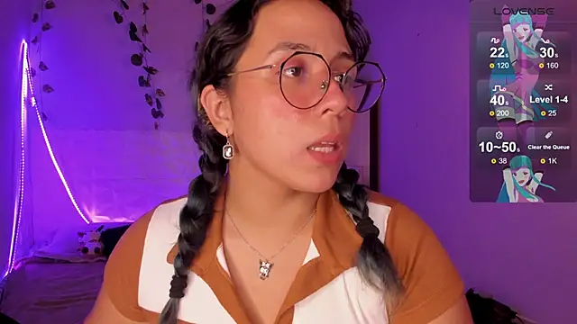 Snapshot of Ludovica6669 chatting on March 12, 2025, 3:13 am Ludovica6669 online show from March 12, 2025, 3:13 am