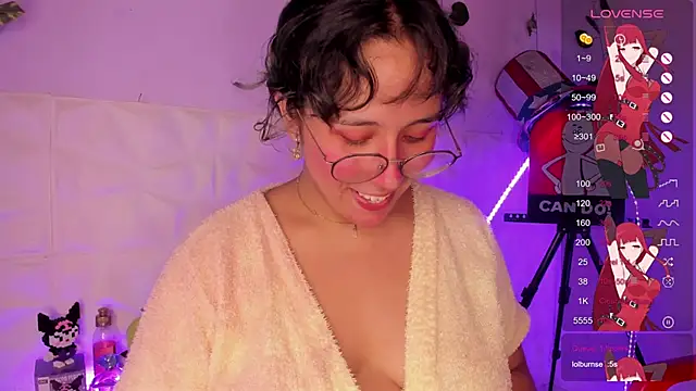 Snapshot of Ludovica6669 chatting on February 10, 2025, 12:41 am Ludovica6669 online show from February 10, 2025, 12:41 am