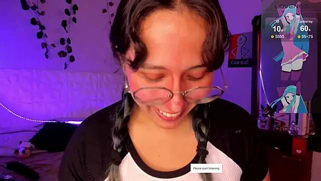 Snapshot of Ludovica6669 chatting on March 20, 2025, 10:18 pm Ludovica6669 online show from March 20, 2025, 10:18 pm